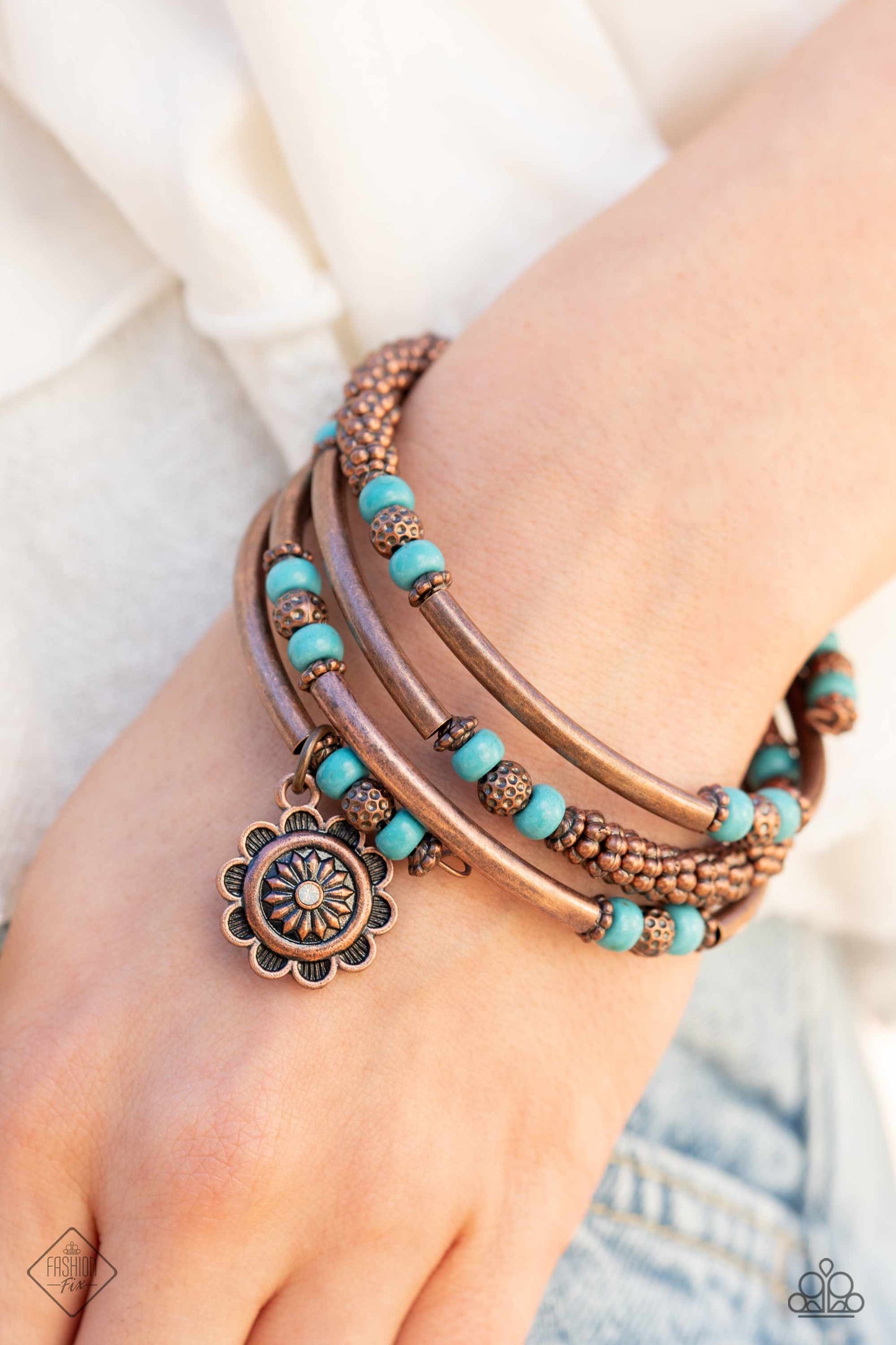 Simply Santa Fe - Complete Trend Blend 2/23