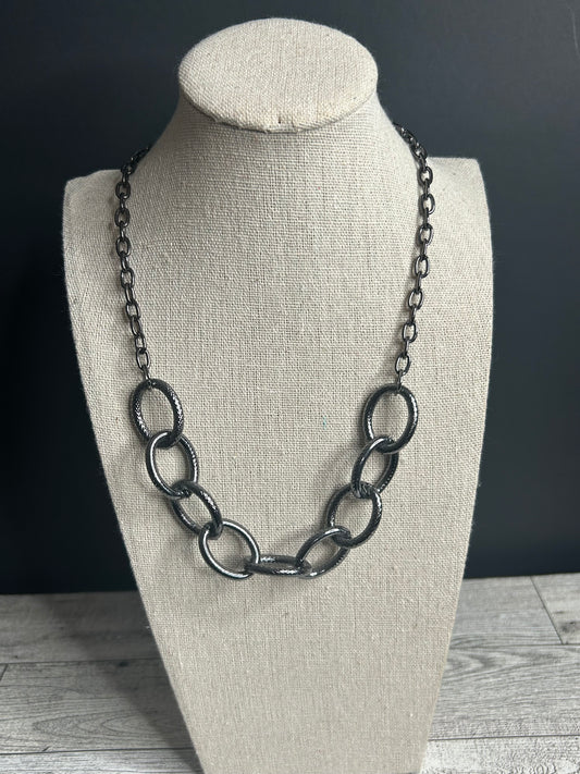 Circle Necklace - Black