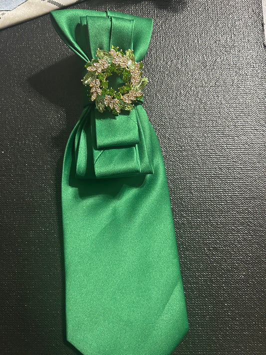 Pink Diva Silk Tie - Emerald City