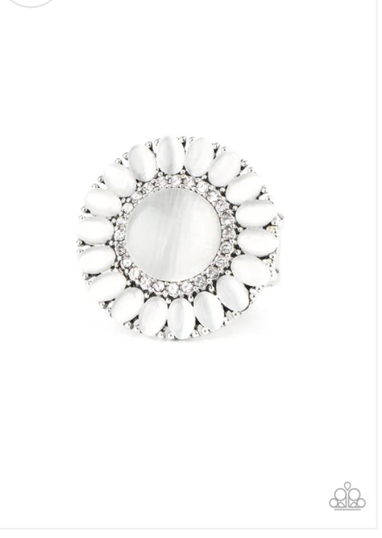 Elegantly Eden Ring - White