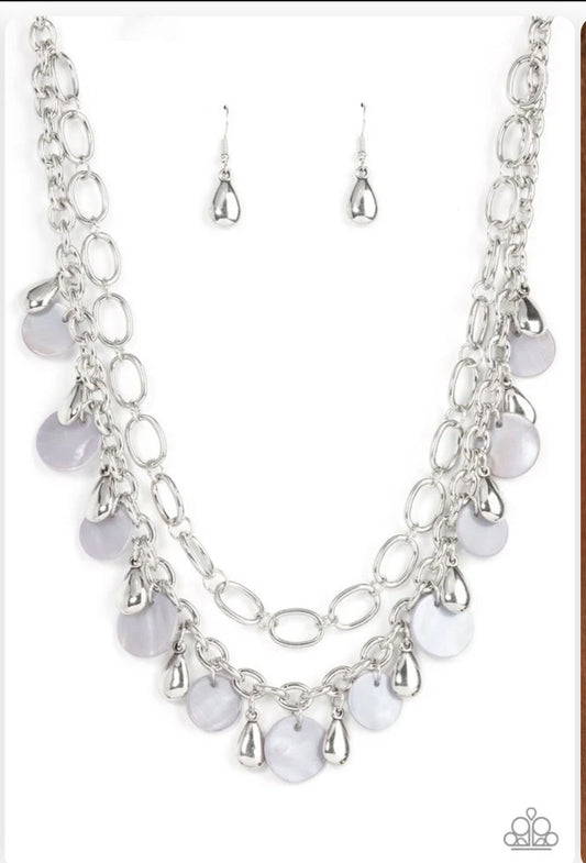 Beachfront Fabulous Necklace - Silver