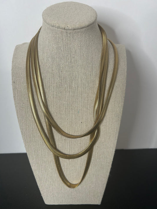 Soft Herringbone long Necklace