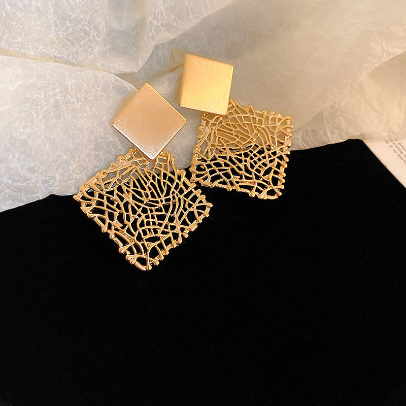 Filigree Post Earring