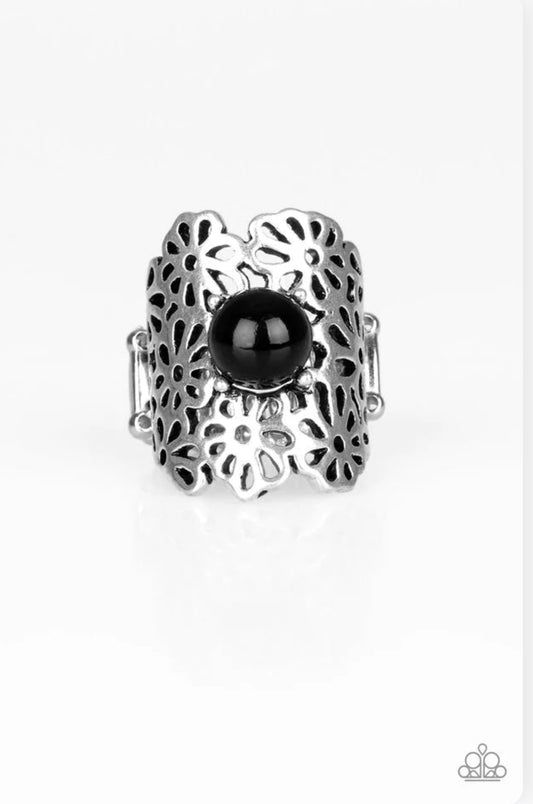 Flower Shower Ring - Black