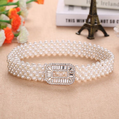 Elegant Pearl Belt