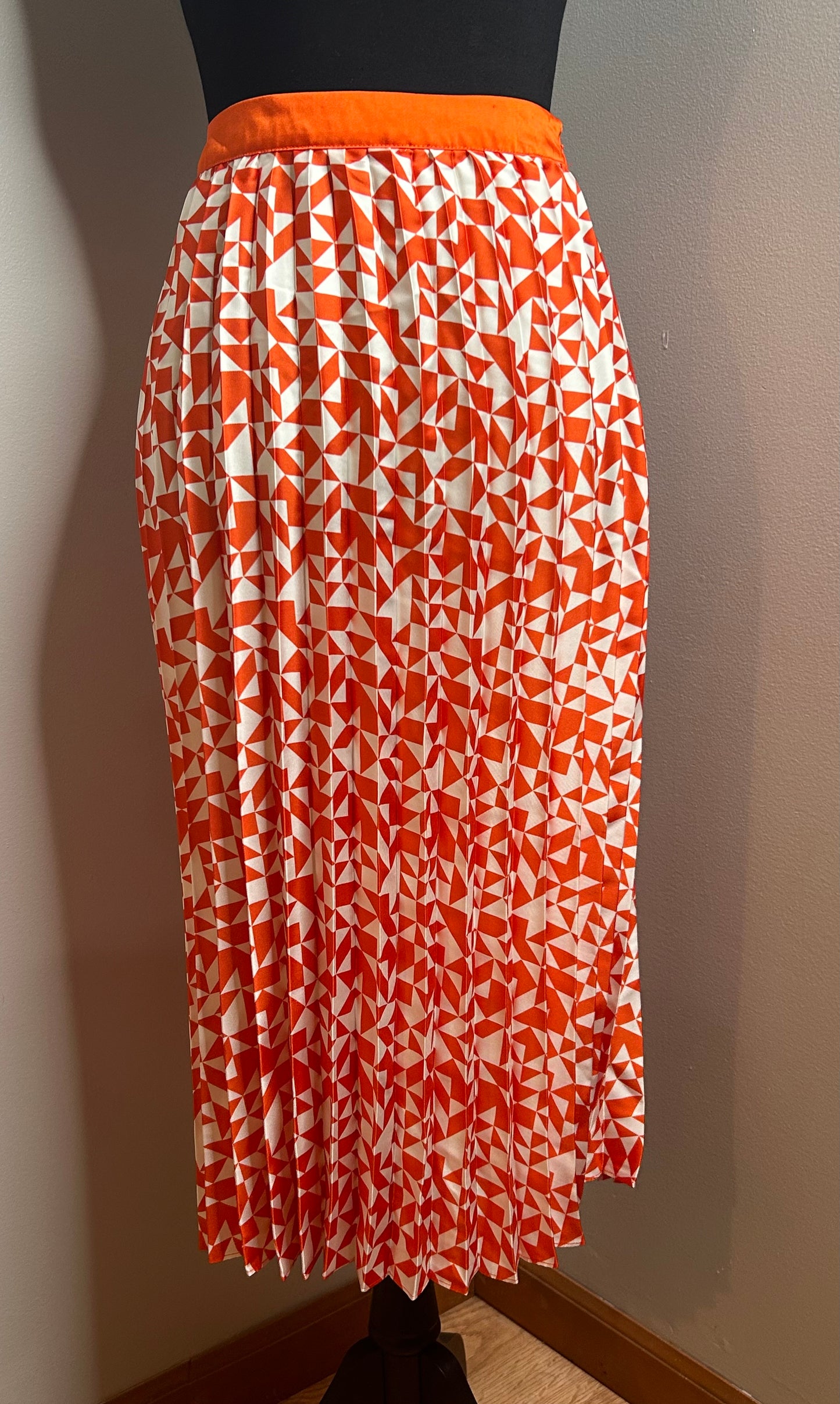 Future Collective Skirt - Orange