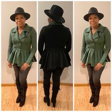 Load image into Gallery viewer, Tracey Two Toned Peplum
